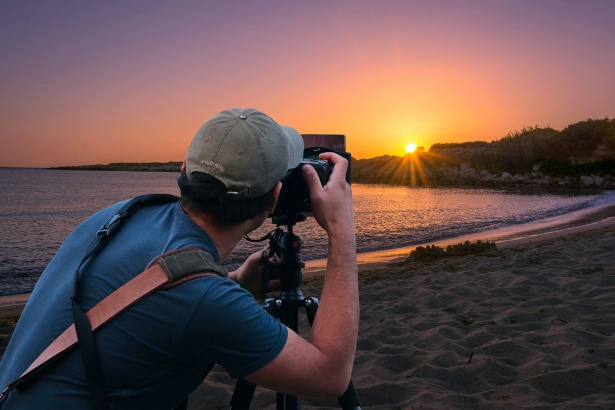 Gün Batımını Çeken Fotoğrafçı